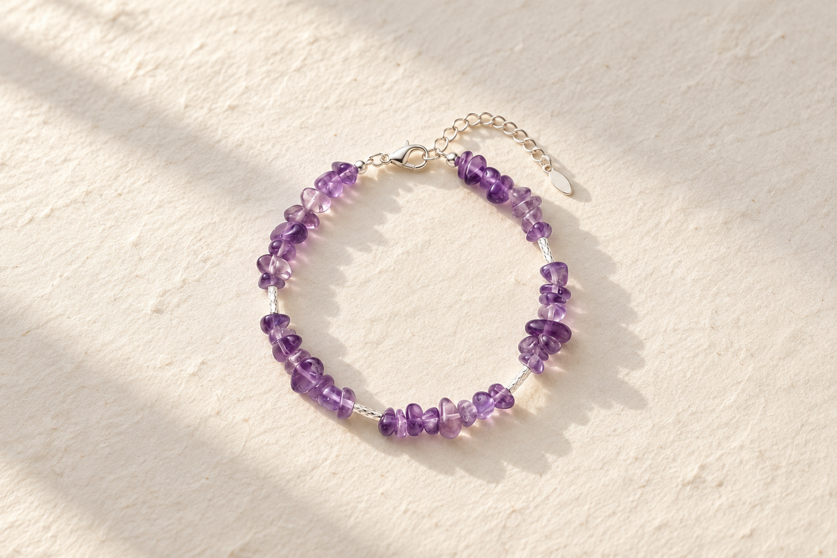 Left Hand vs Right Hand: Which Hand Should a Male Wear an Amethyst Bracelet On?