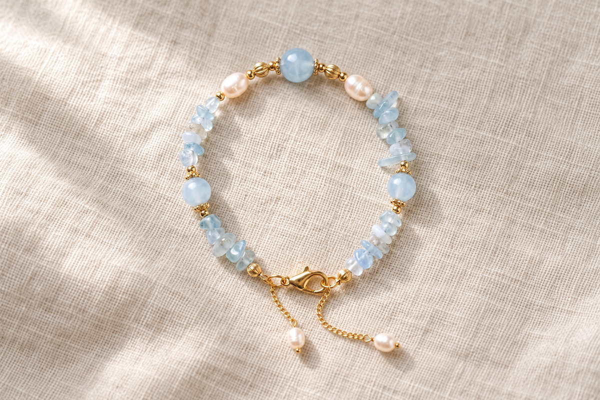 What Are the Benefits of Aquamarine Bracelets for Women?