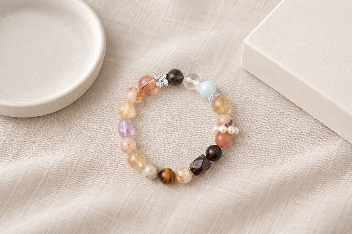 Is an aquamarine bracelet a good gift for mom?