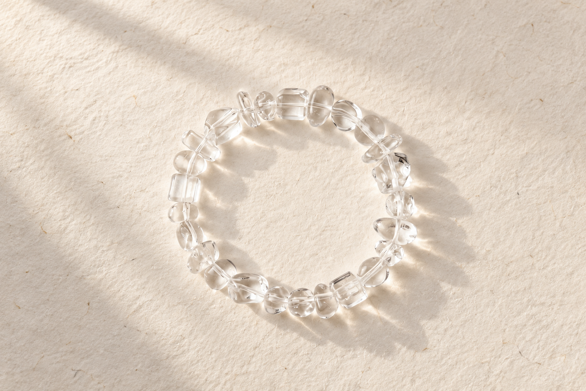 Gold vs Silver Settings: Which Is Better for an Aquamarine Bracelet?