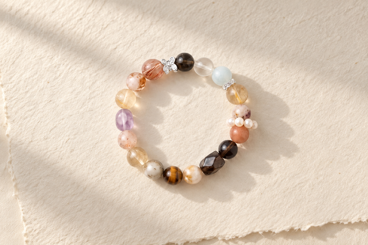 Is an aquamarine bracelet suitable for men, or is it too feminine to wear?