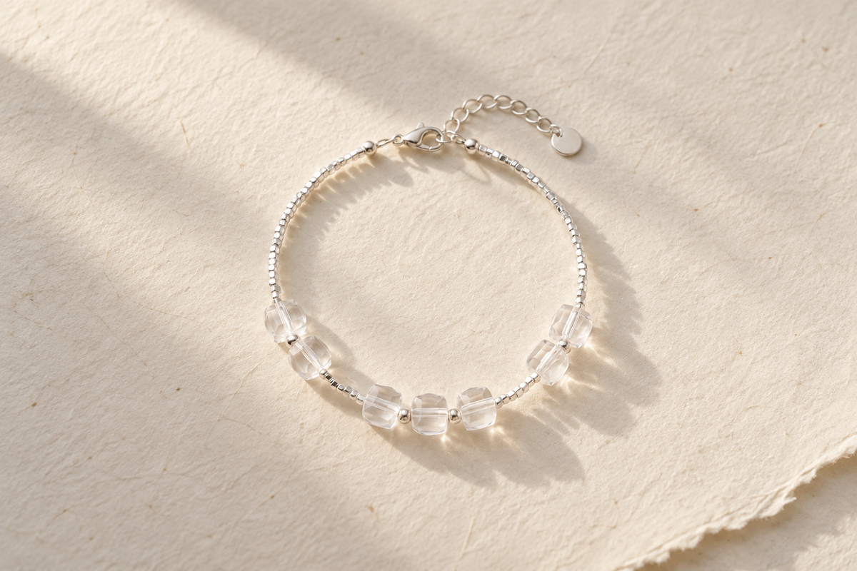 Which Day Should I Wear an Aquamarine Bracelet?