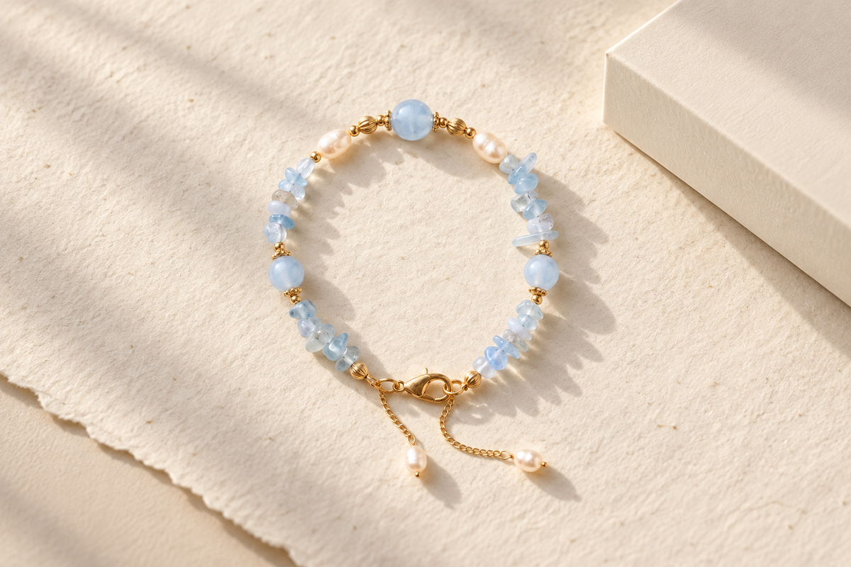 Is aquamarine jewelry a good gift?