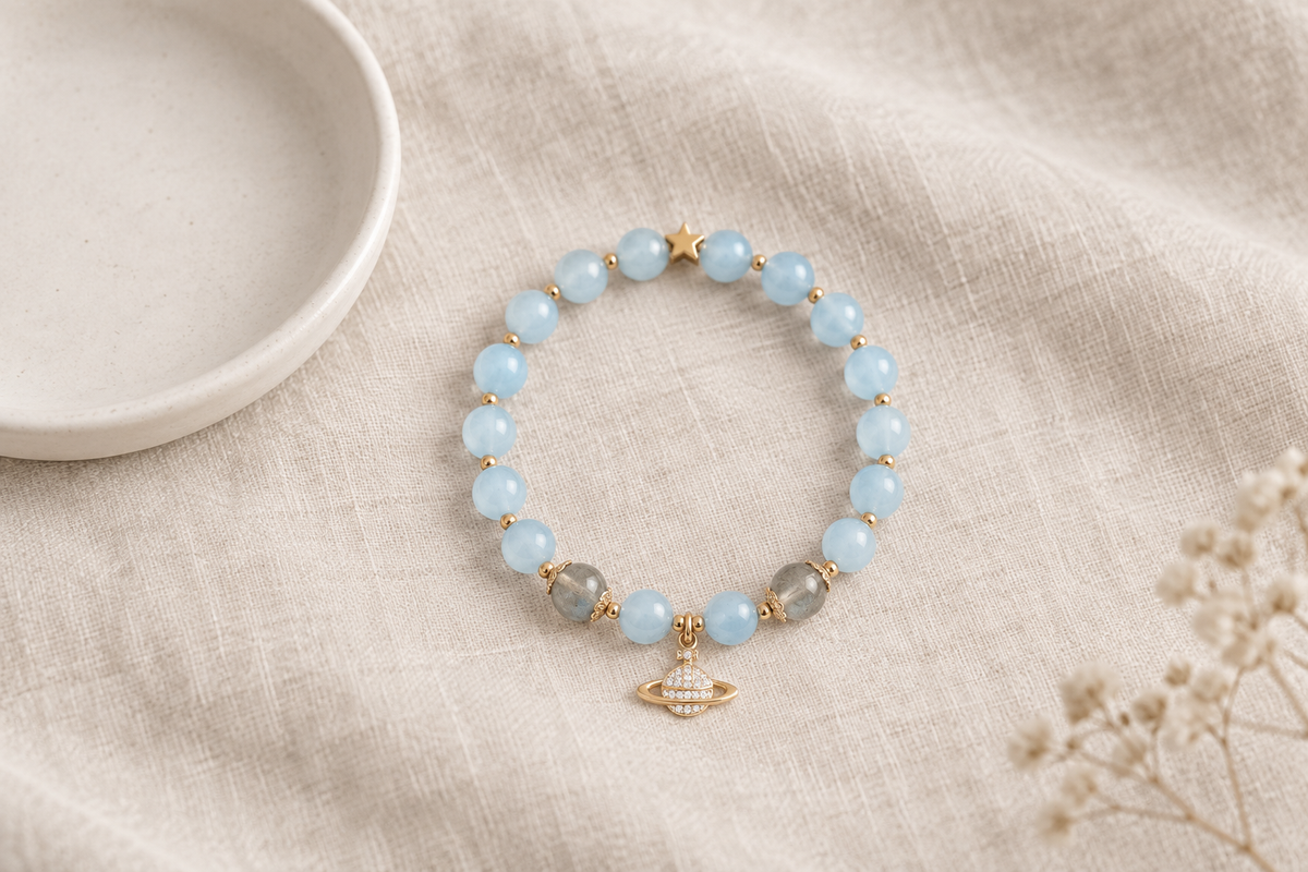 Aquamarine vs Moonstone Bracelet: Which Is Better for Female Wearers Seeking a Calm-Lore Stone?