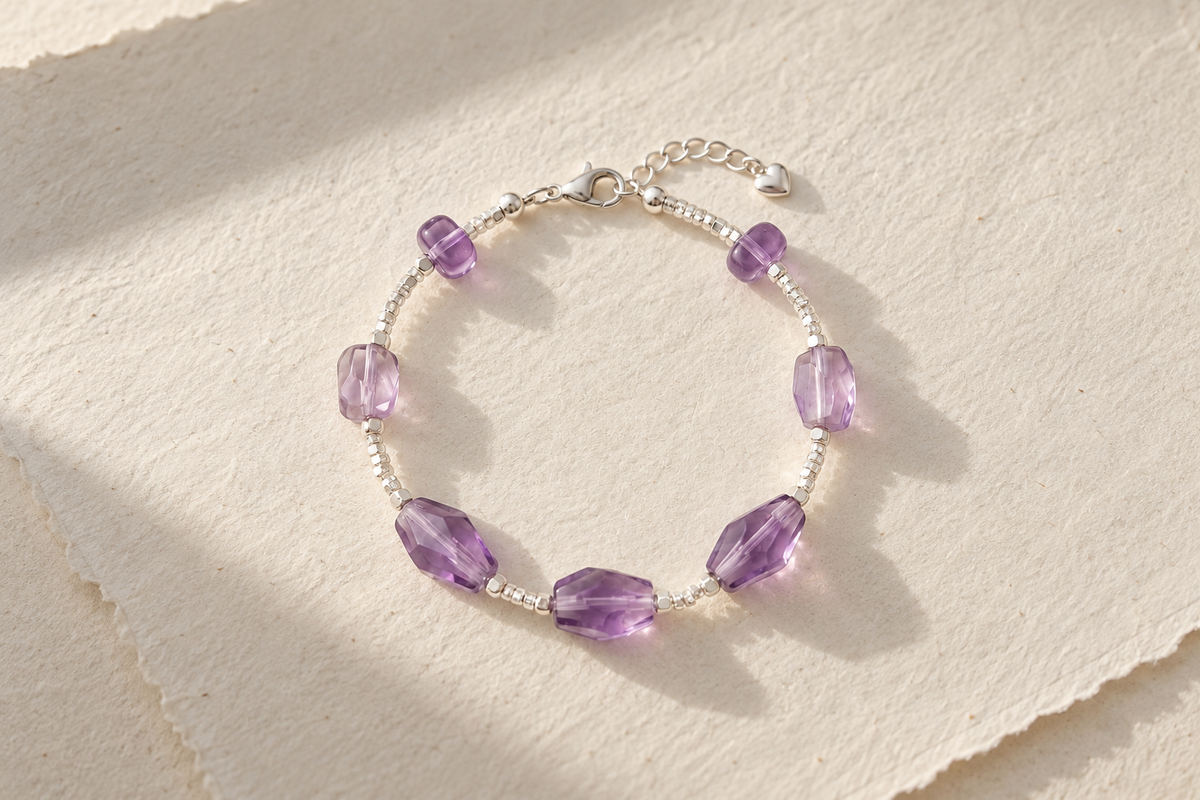 What Are the Best Gemstone Bracelets for Women?