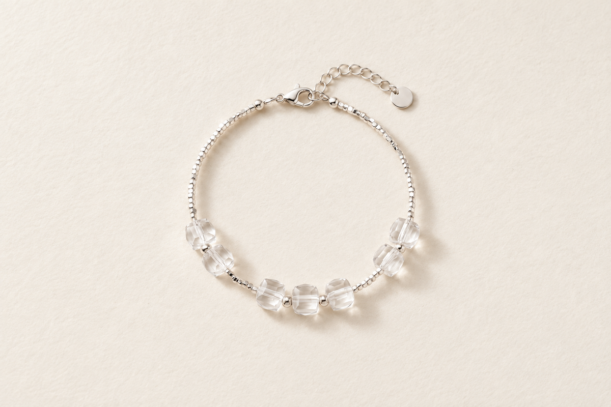 Can Boys Wear a Moonstone Bracelet?