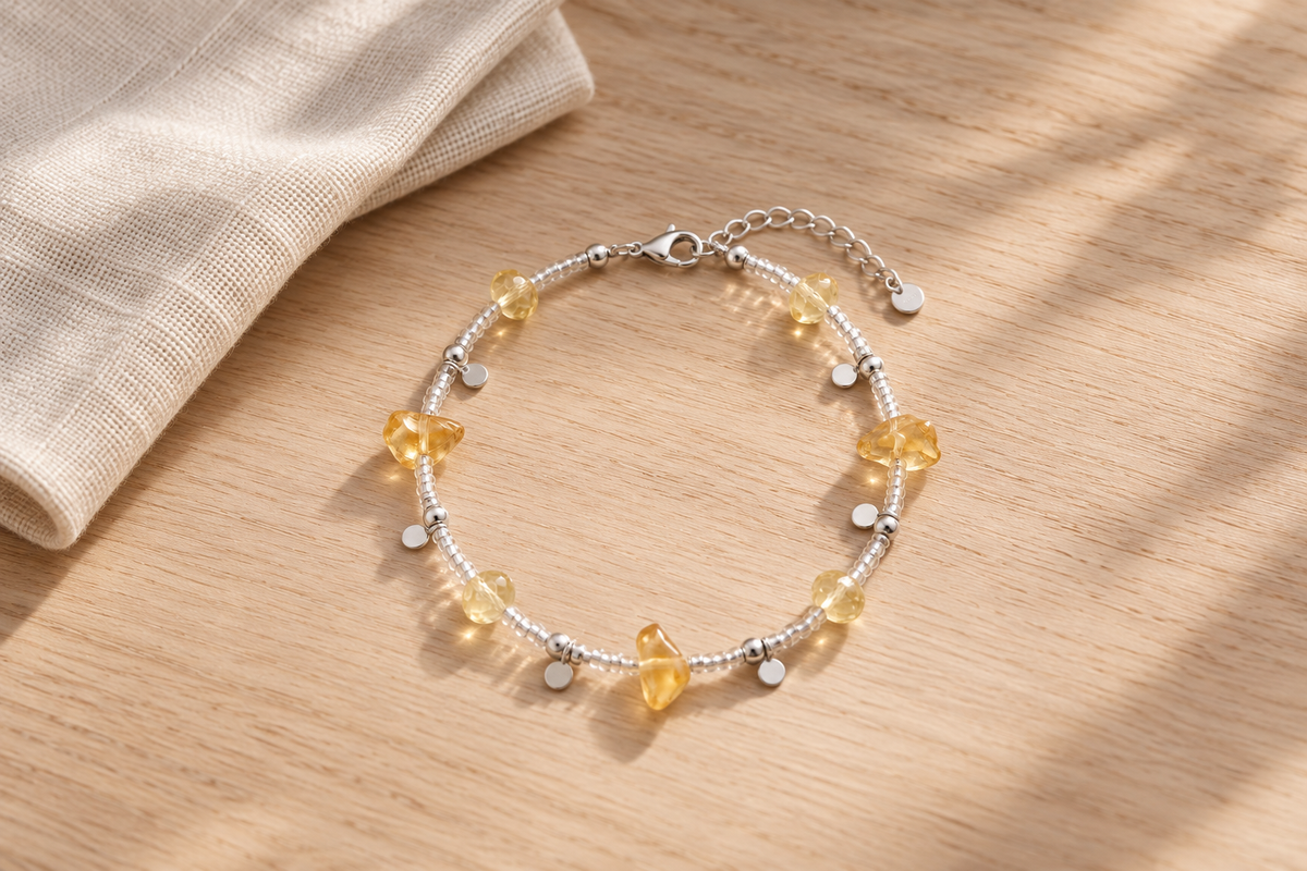 Left Hand vs Right Hand: Which Should You Wear a Citrine Bracelet On?