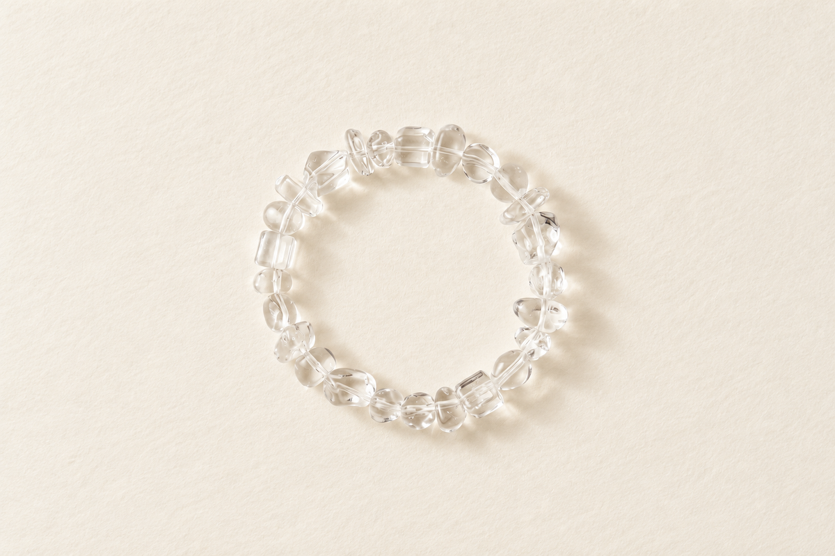 What clear crystal bracelet styles work best for women?