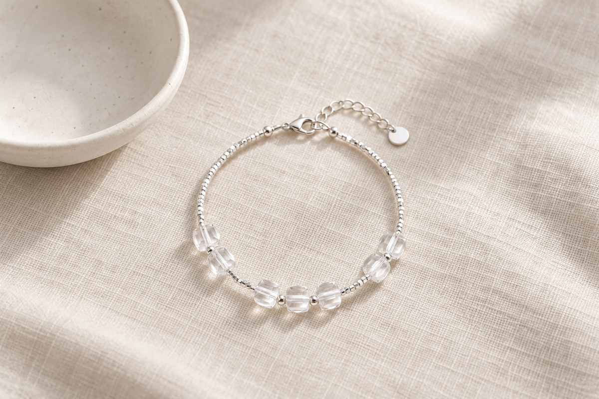 Pure Clear Quartz vs. Mixed-Stone Bracelet: Which Is Better for Intention?