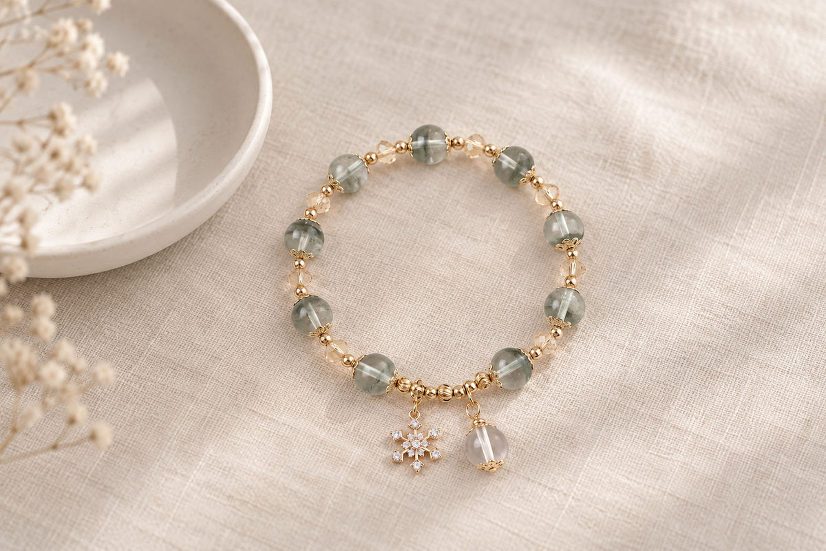 How Does Crystal Bracelet Energy Work According to Crystal Lore?