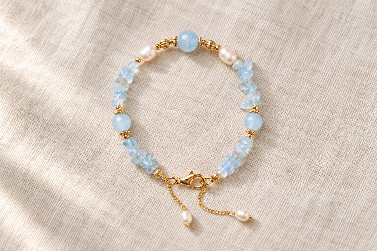Dainty Pearl vs Statement Pearl Bracelet: Which Style Is Better for Women?