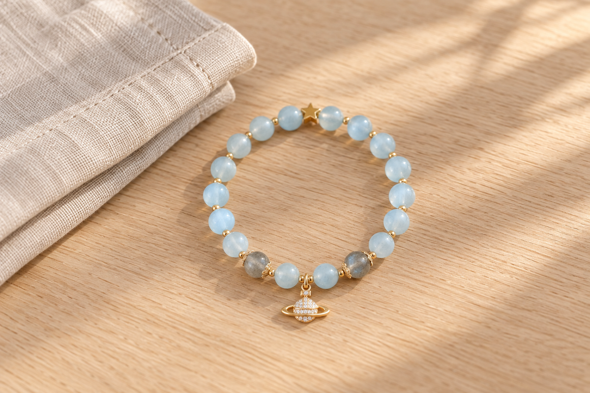 Which gold aquamarine bracelet is traditionally worn for calm?