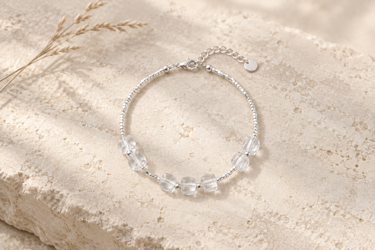 Is labradorite safe to wear as a bracelet?