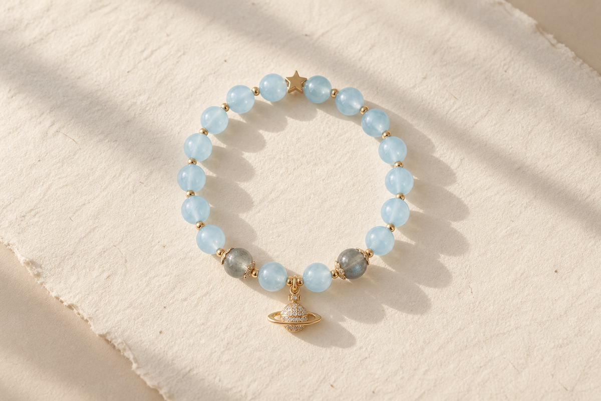 What Does a Labradorite Bracelet Mean?