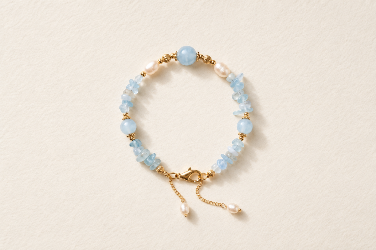 Aquamarine vs Moonstone Bracelet: Which Is Better for a Light Blue Wrist?