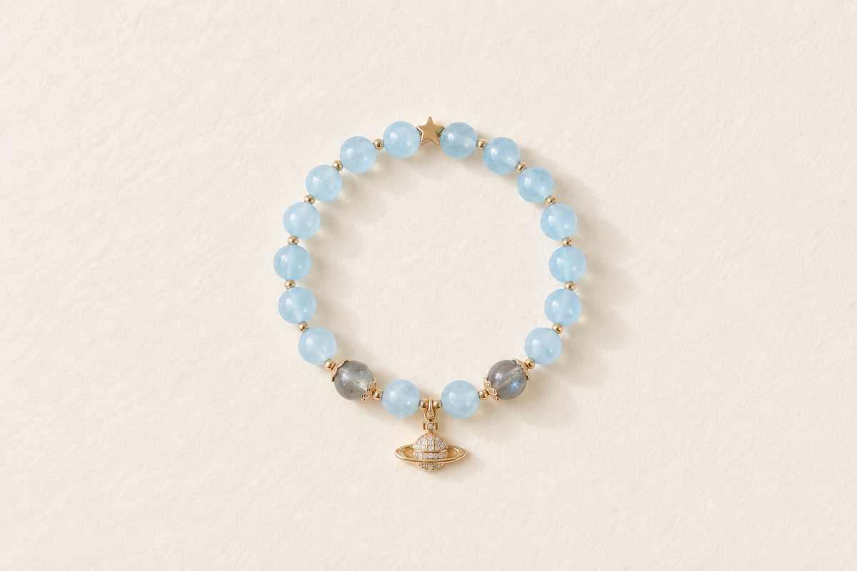 Can men wear a moonstone bracelet for calm energy, and how should they style it?