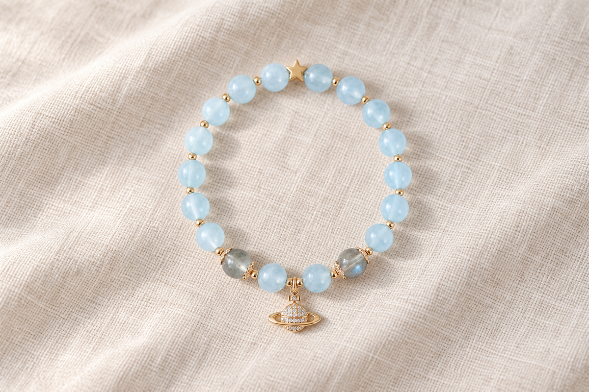 Can Men Wear a Moonstone Bracelet?