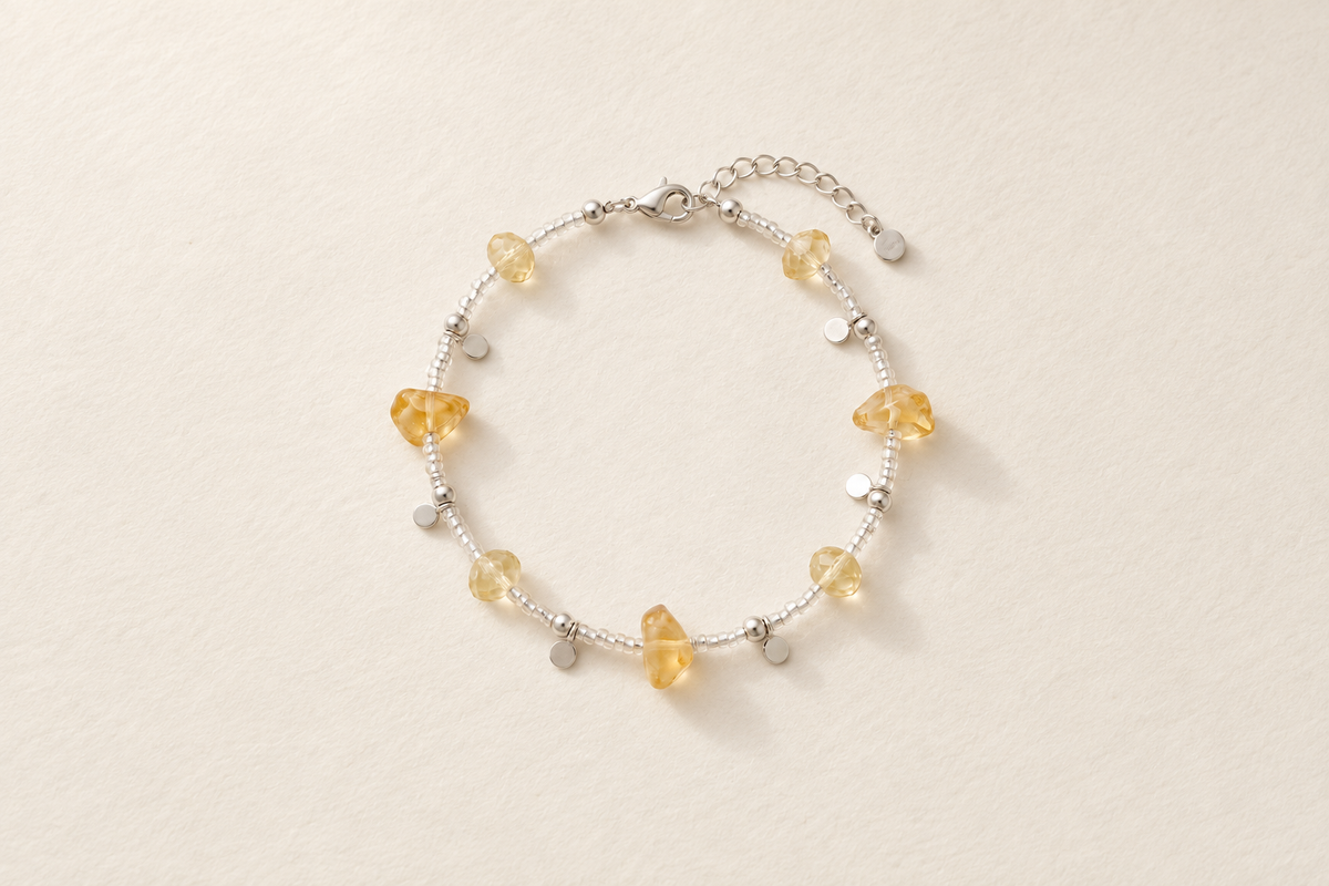 Which clear quartz bracelet should a man wear for confidence?
