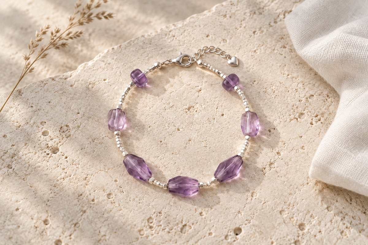 Moonlight vs Sunlight Charging: Which Is Better for My Crystal Bracelet?