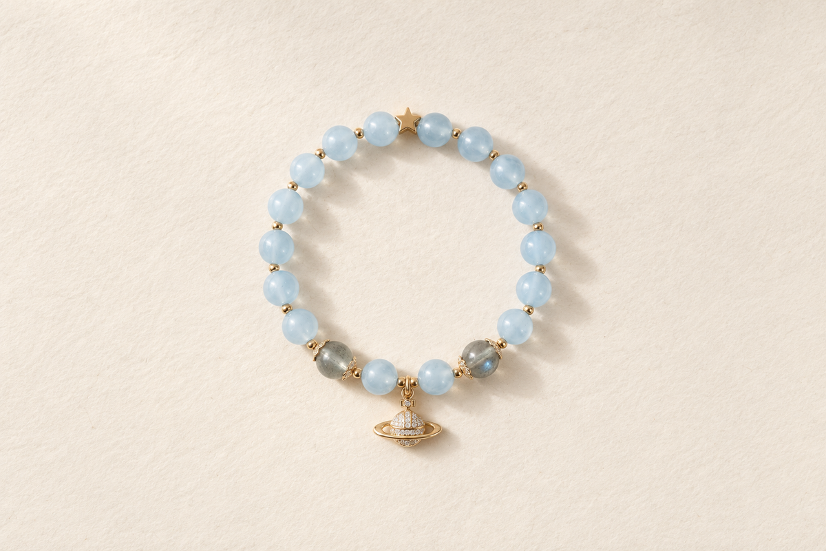 What Are the Astrology Benefits of a Moonstone Bracelet in Crystal Lore?