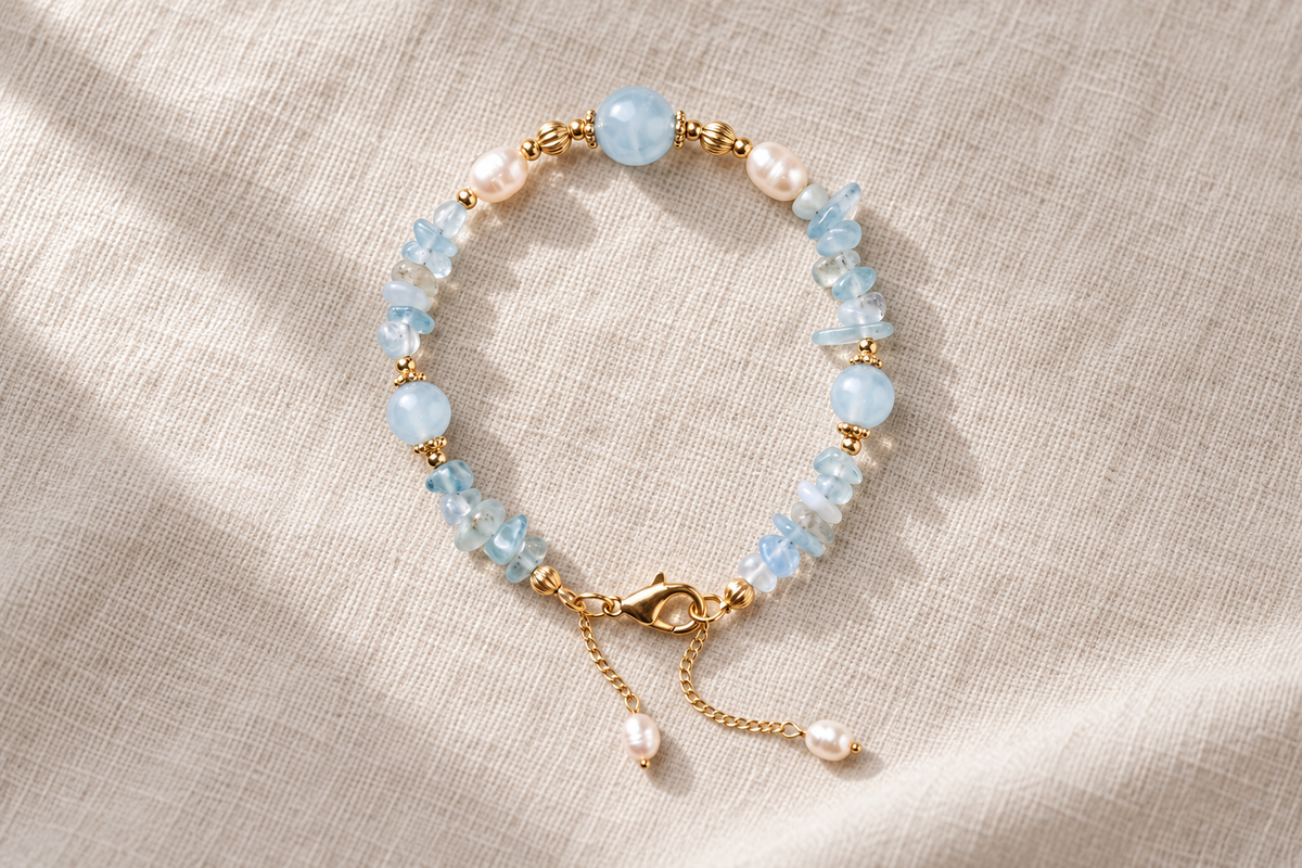 Left Hand vs Right Hand: Which Is Better for Wearing a Pearl Bracelet?