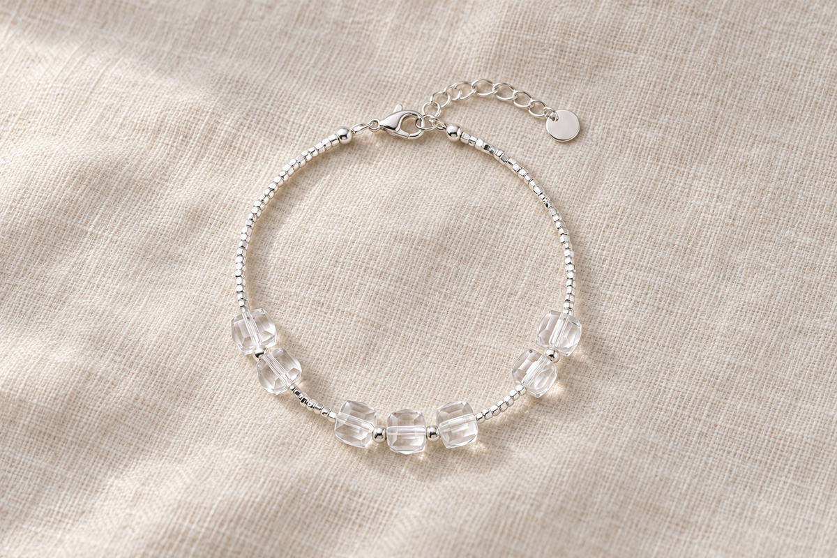 Pearl Bracelet vs Pearl Necklace: Which Should You Buy First?