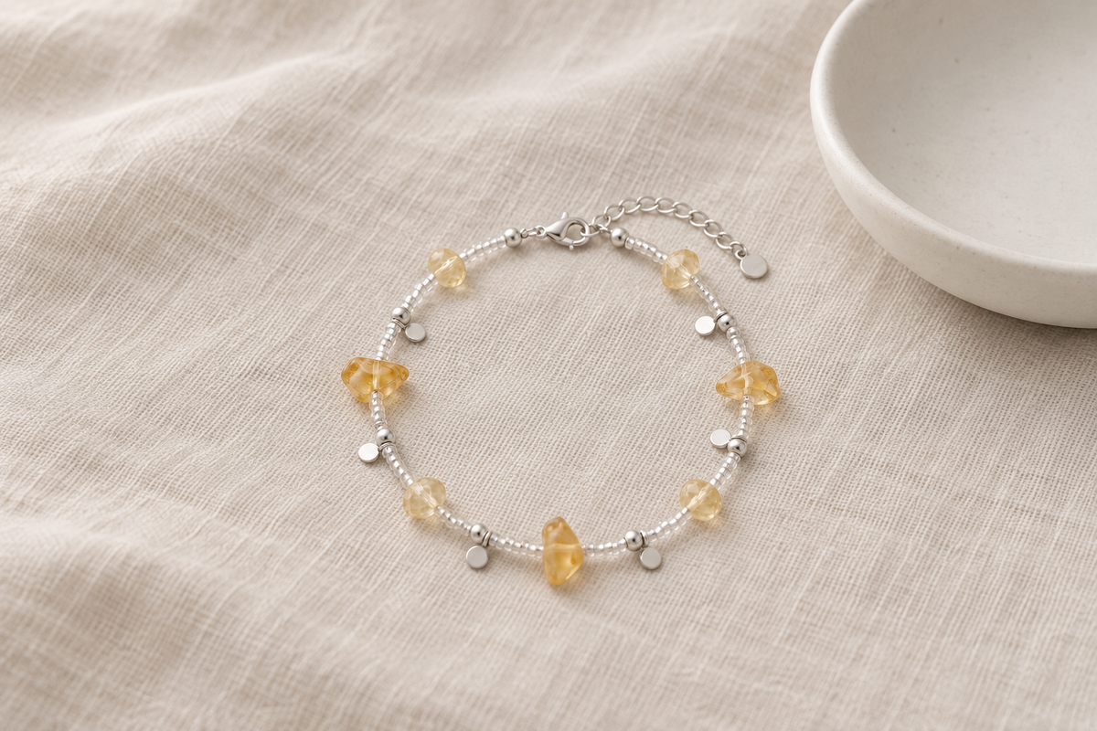 How Do You Keep a Crystal Bracelet From Tarnishing?