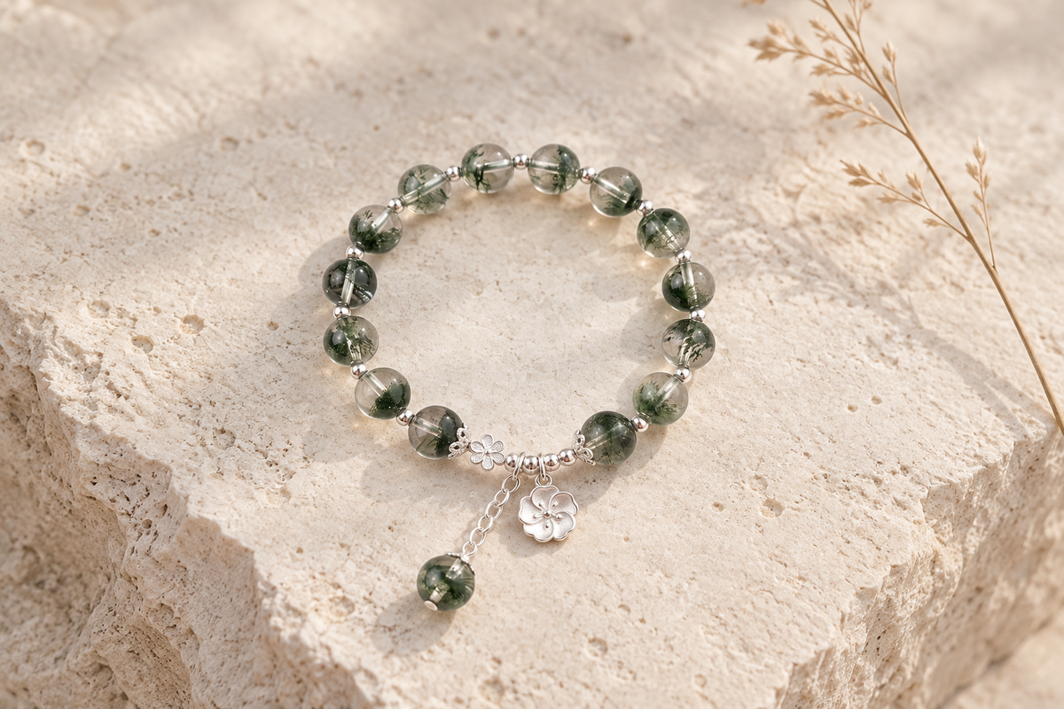 What does it mean when a rose quartz bracelet breaks?