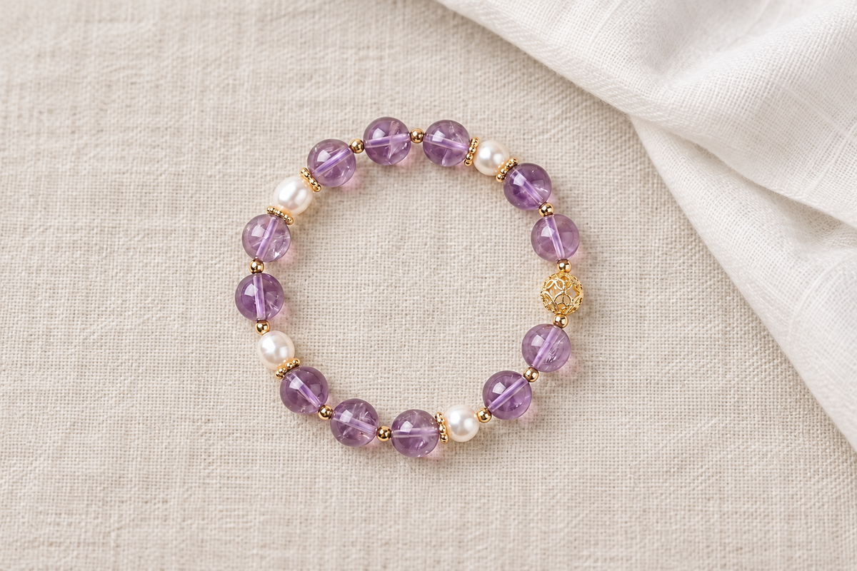 Can You Stack a Freshwater Pearl Bracelet with a Watch Without Scratching It?
