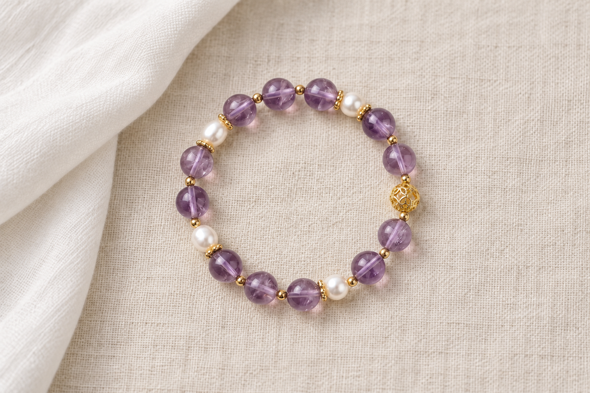 How Do I Stack Pearl Bracelets?