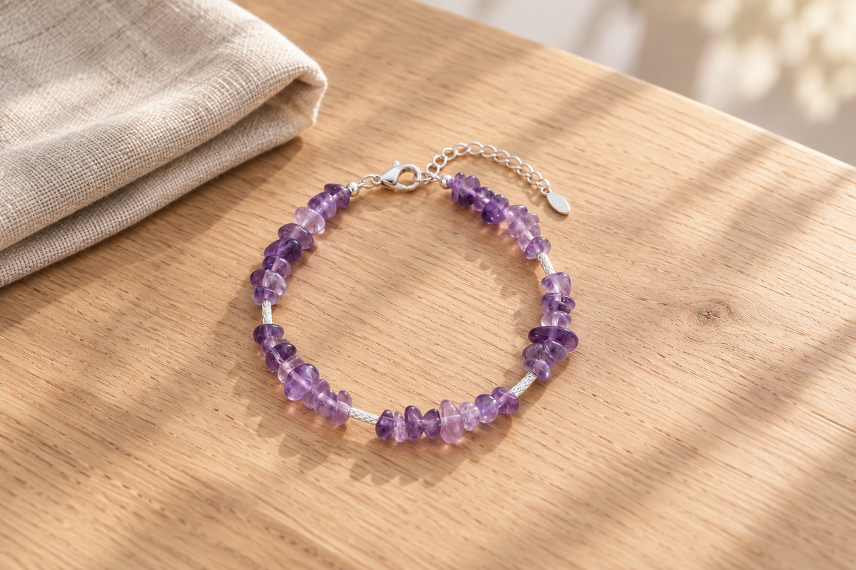 Tumbled Chips vs Faceted Nuggets: Which Amethyst Bracelet Is Better for Men?