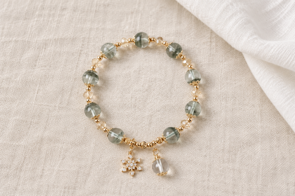 New Moon vs Full Moon: Which Day Should You Start Wearing a Crystal Bracelet?